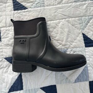 Tory Burch Black Rubber Short Rain Bootie Women’s Size 11